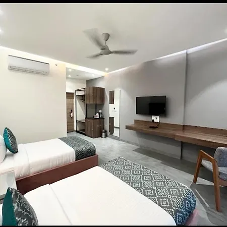Kelvish Hotel Near Delhi Airport